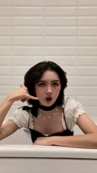 576x1024