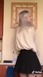 576x1024