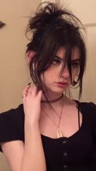 576x1024