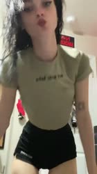 576x1024