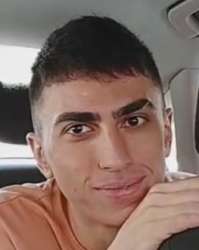 334x418