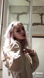 576x1024