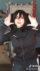 608x1080