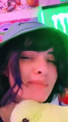 576x1024