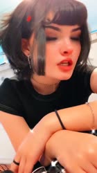 576x1024