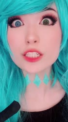 720x1280