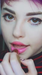 720x1280