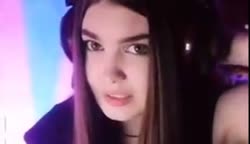 350x202