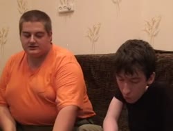 410x312