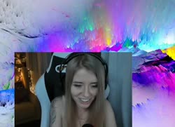 496x360