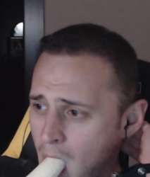 368x431