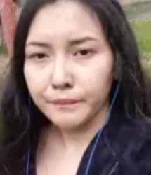 279x323