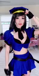 558x1080