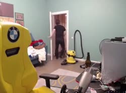 400x296