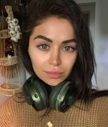 1080x1271