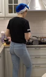 588x972