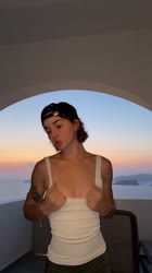 640x1138