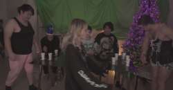 1211x631