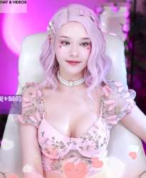 886x1078