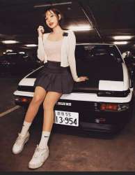 932x1200