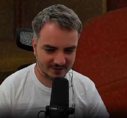 397x369