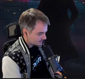398x369