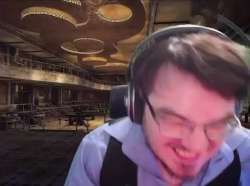 490x366