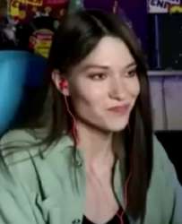 439x539