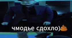 888x480
