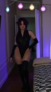606x1080