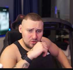 569x543