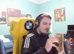 480x352
