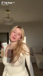 576x1024