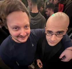 880x848