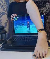 682x807