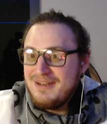 370x427