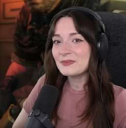 452x458