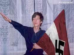 592x444