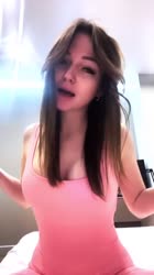 576x1024