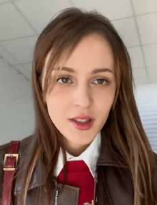831x1080