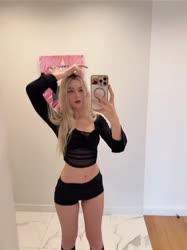 576x768