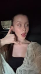 576x1024