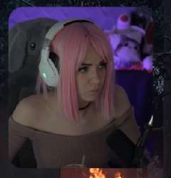 299x309