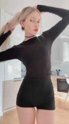 576x1024
