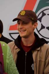 854x1280