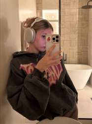 961x1280