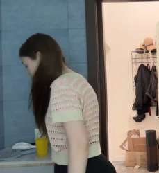 991x1080