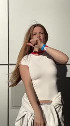 576x1024