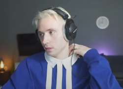490x356
