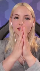 608x1080